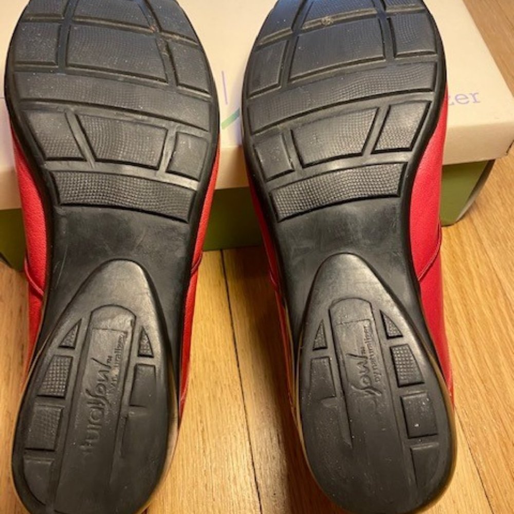 Natural Soul by Naturalizer - Red Flats - Sz - 9.5 - Picture 10 of 13